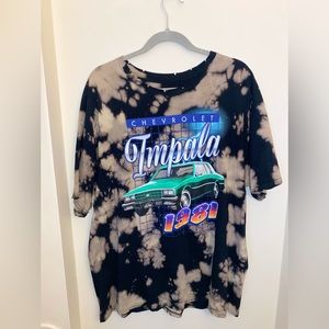 Graphic tee